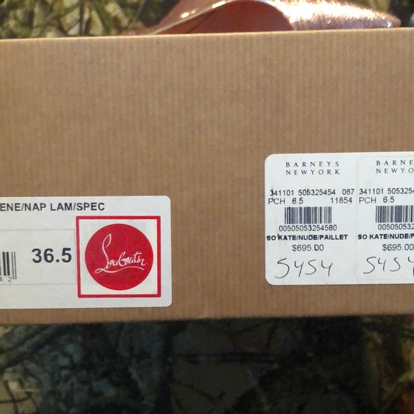 Red bottoms - Picture 3 of 3